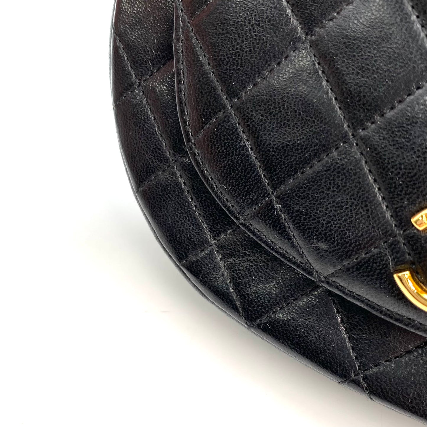 Veza, 0 Series Semi Circle Flap Black Lambskin with seal only