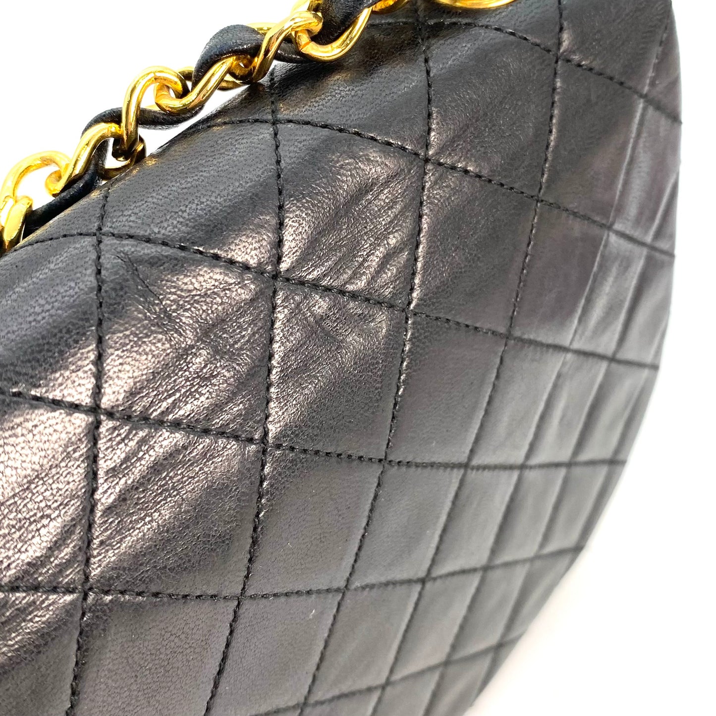 Veza, 0 Series Semi Circle Flap Black Lambskin with seal only