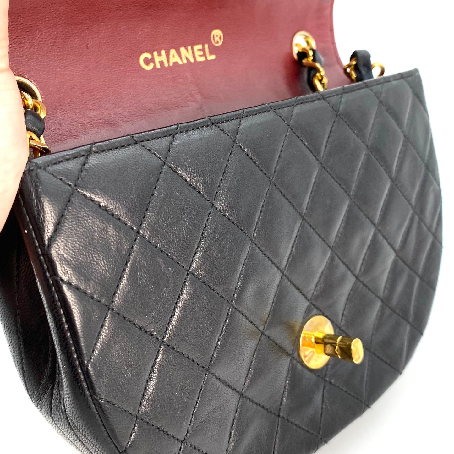 Veza, 0 Series Semi Circle Flap Black Lambskin with seal only
