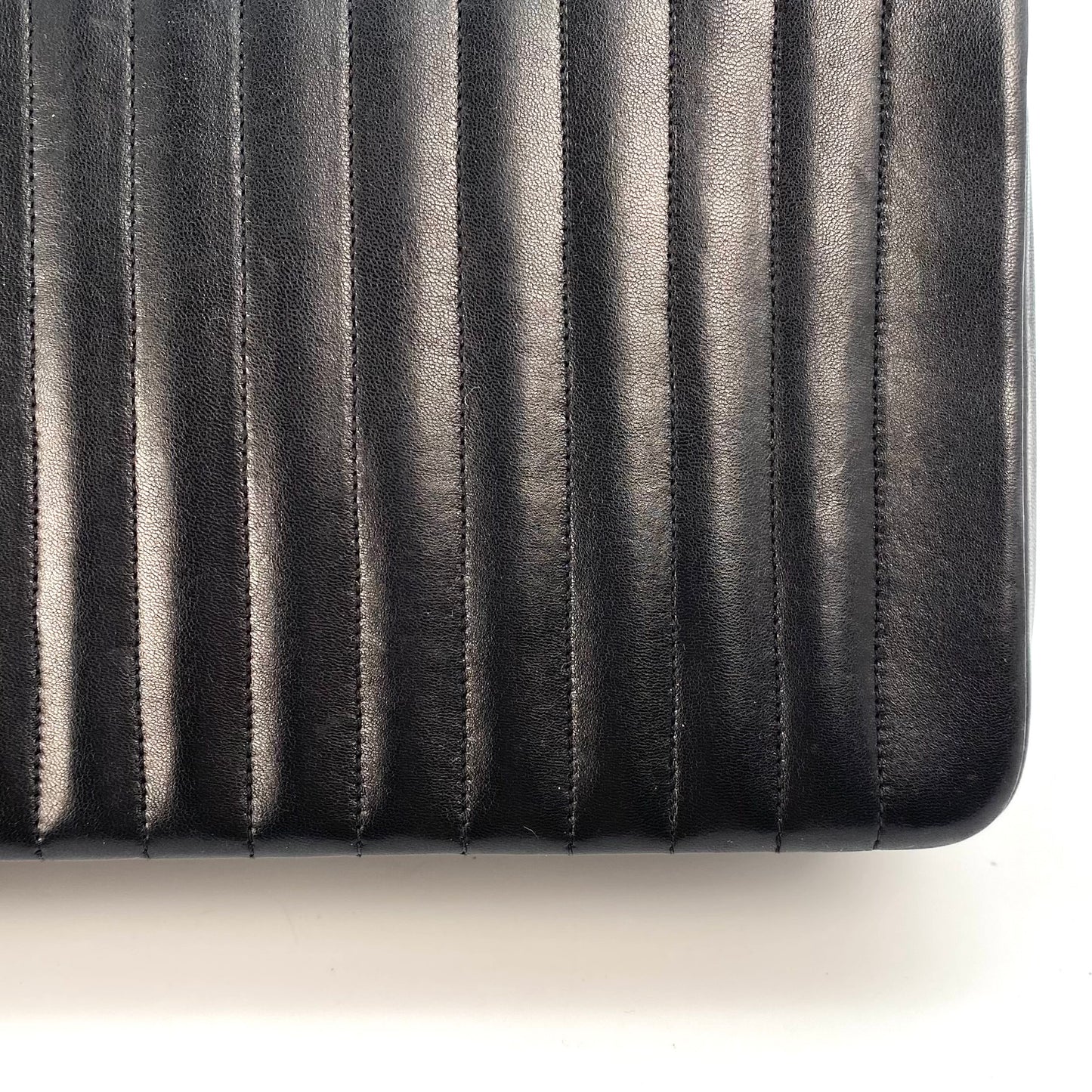 Porto, 1 Series Mademoiselle Black Lambskin Square 20 cm with seal and card