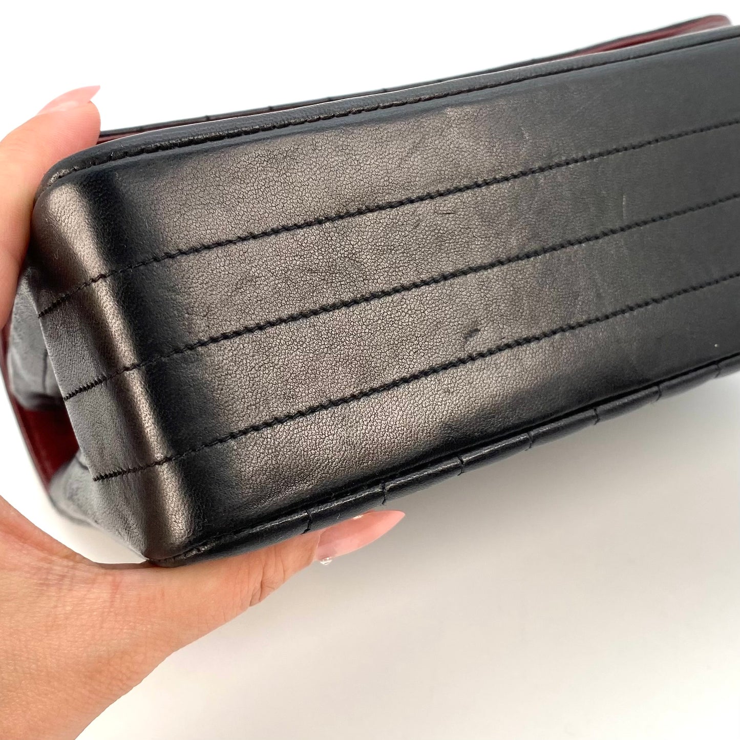 Porto, 1 Series Mademoiselle Black Lambskin Square 20 cm with seal and card