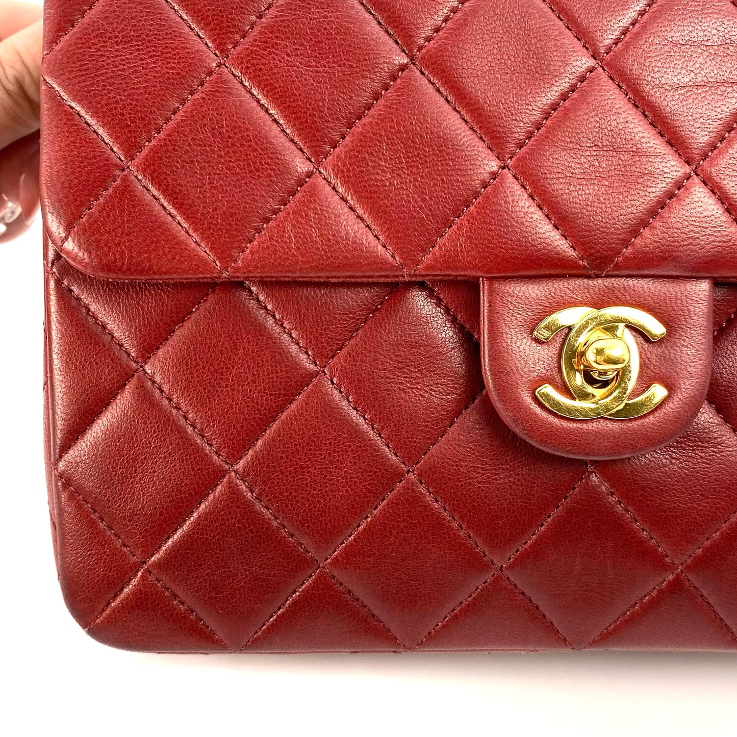 Kevin, 1 Series Square 20 Red Lambskin with seal and card
