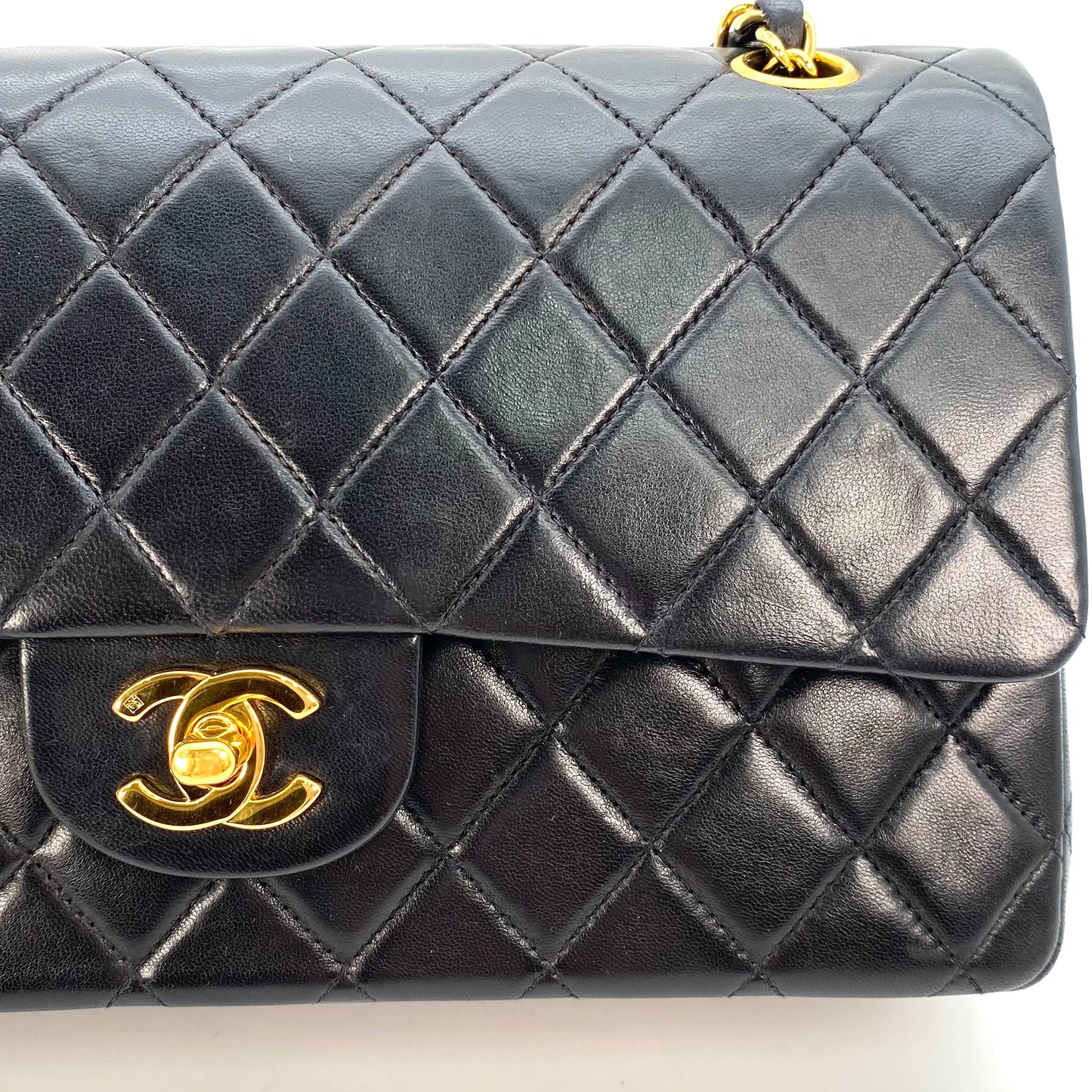 Shin, 5 Series Medium Classic Flap Black Lambskin with seal and card