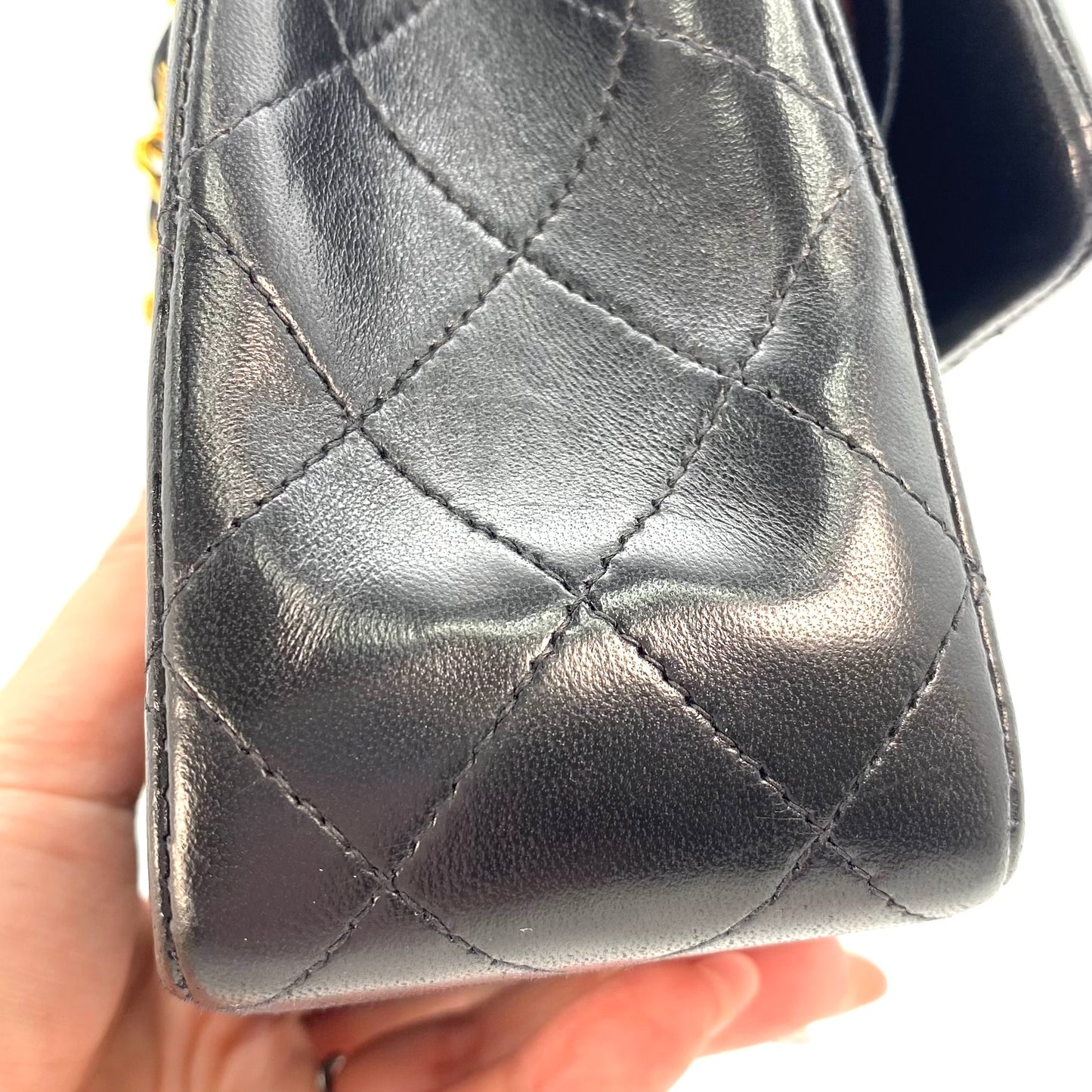 Shin, 5 Series Medium Classic Flap Black Lambskin with seal and card