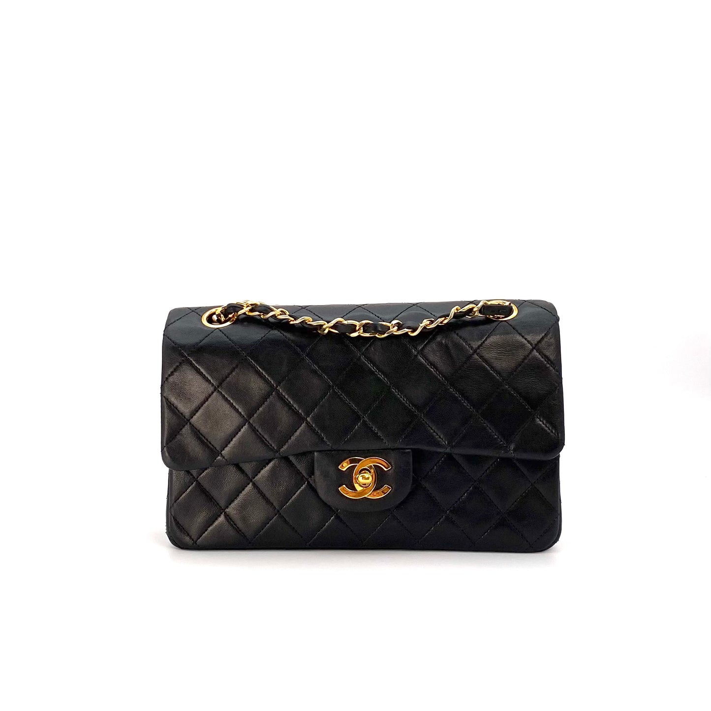 Kieran, 0 Series Small Classic Flap Black Lambskin with seal and card