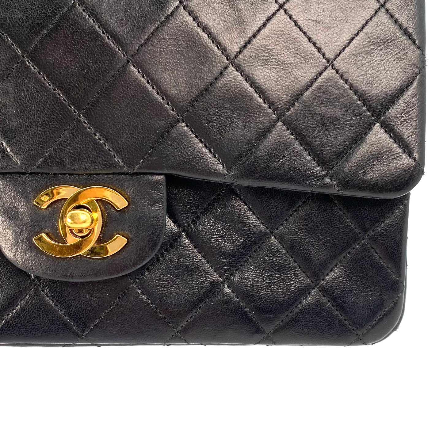 Kieran, 0 Series Small Classic Flap Black Lambskin with seal and card