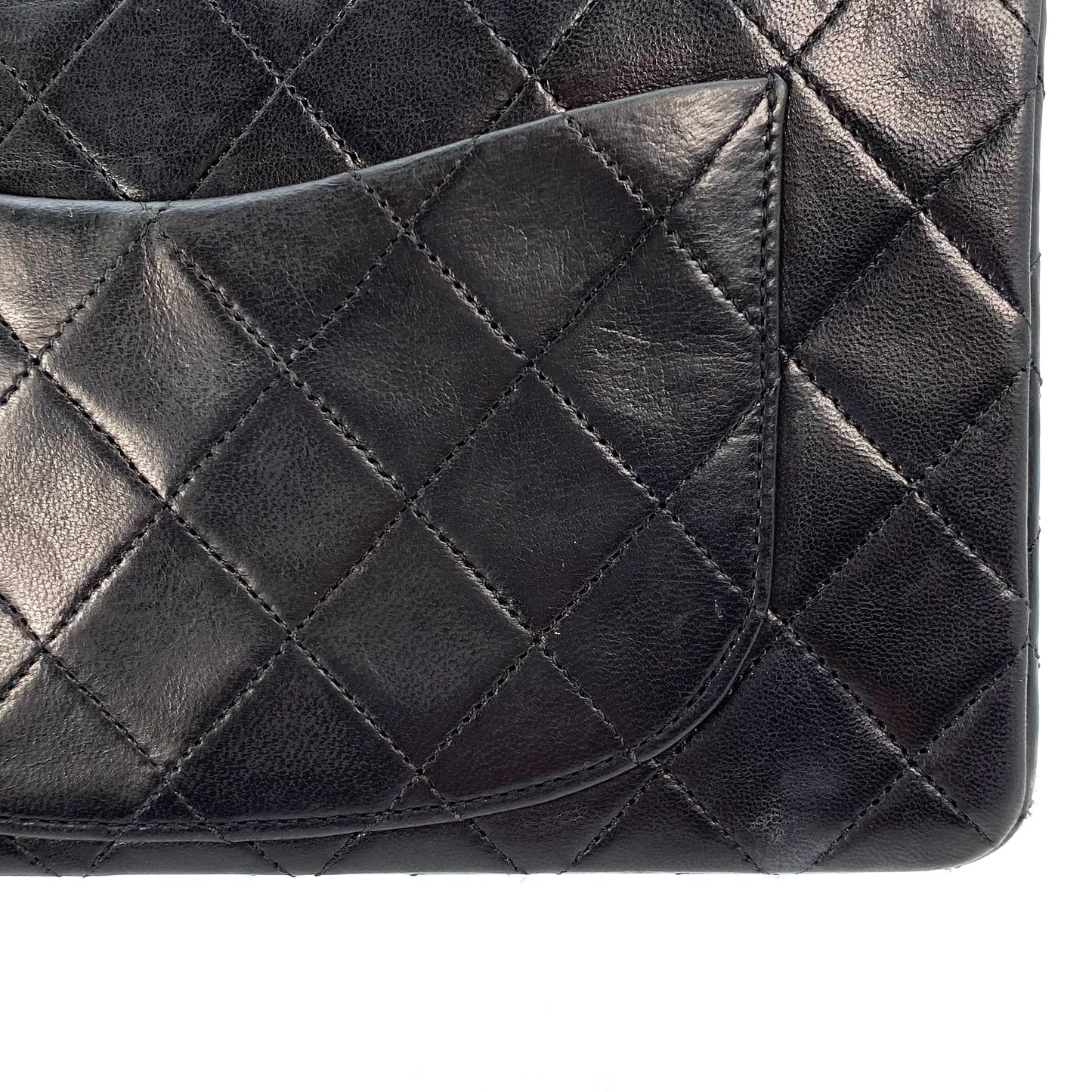 Kieran, 0 Series Small Classic Flap Black Lambskin with seal and card