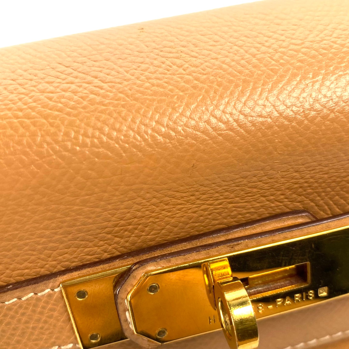 Wade, 1994 Kelly 28 Retourne Naturel Couchevel Gold Hardware with stamp 〇X
