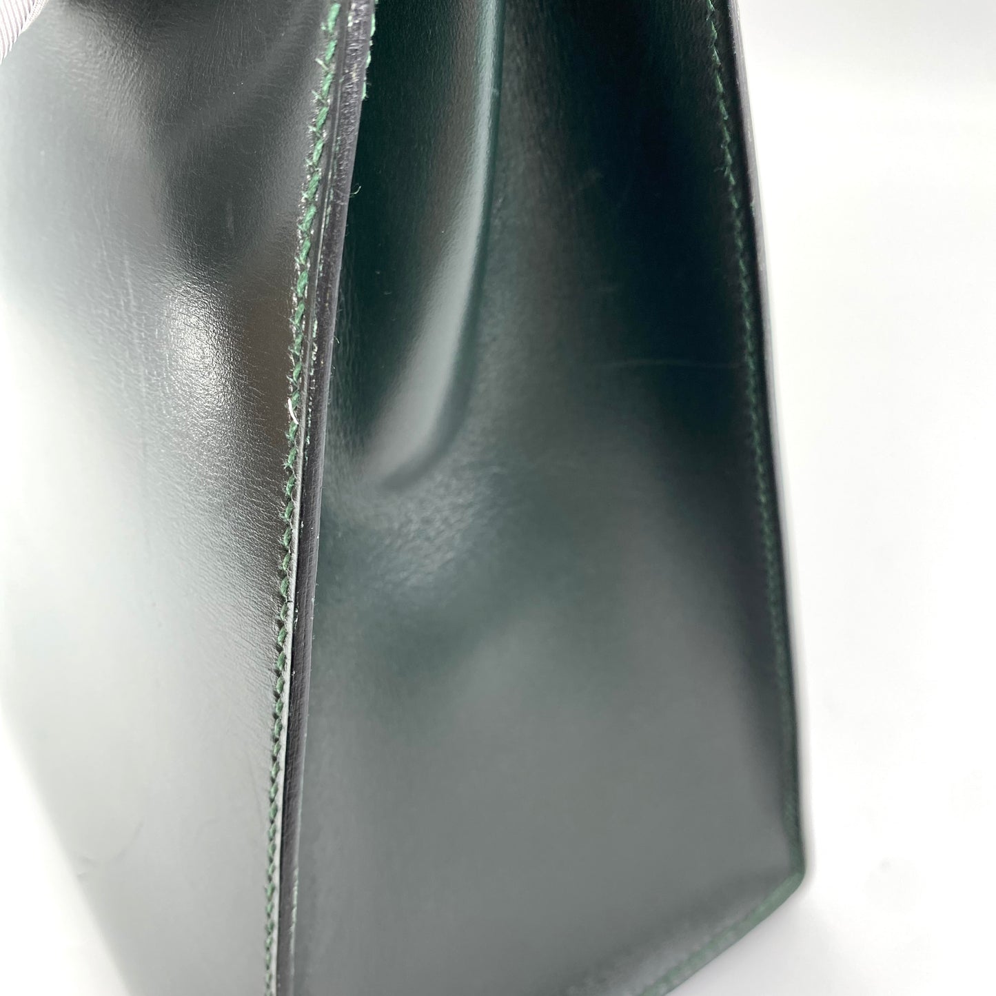 Clea, 1992 Kelly 32 Sellier Vert Box Gold Hardware with stamp OV