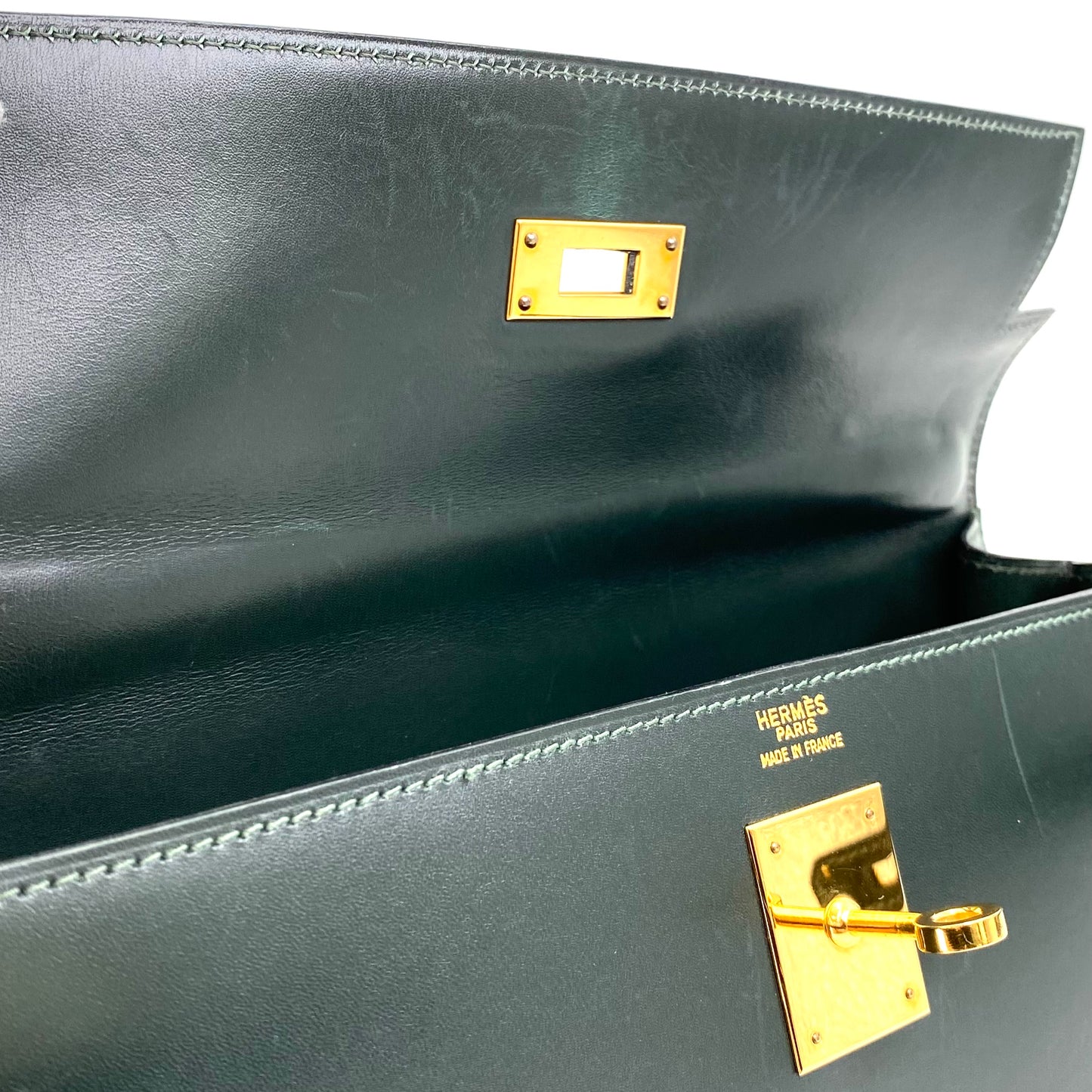 Clea, 1992 Kelly 32 Sellier Vert Box Gold Hardware with stamp OV