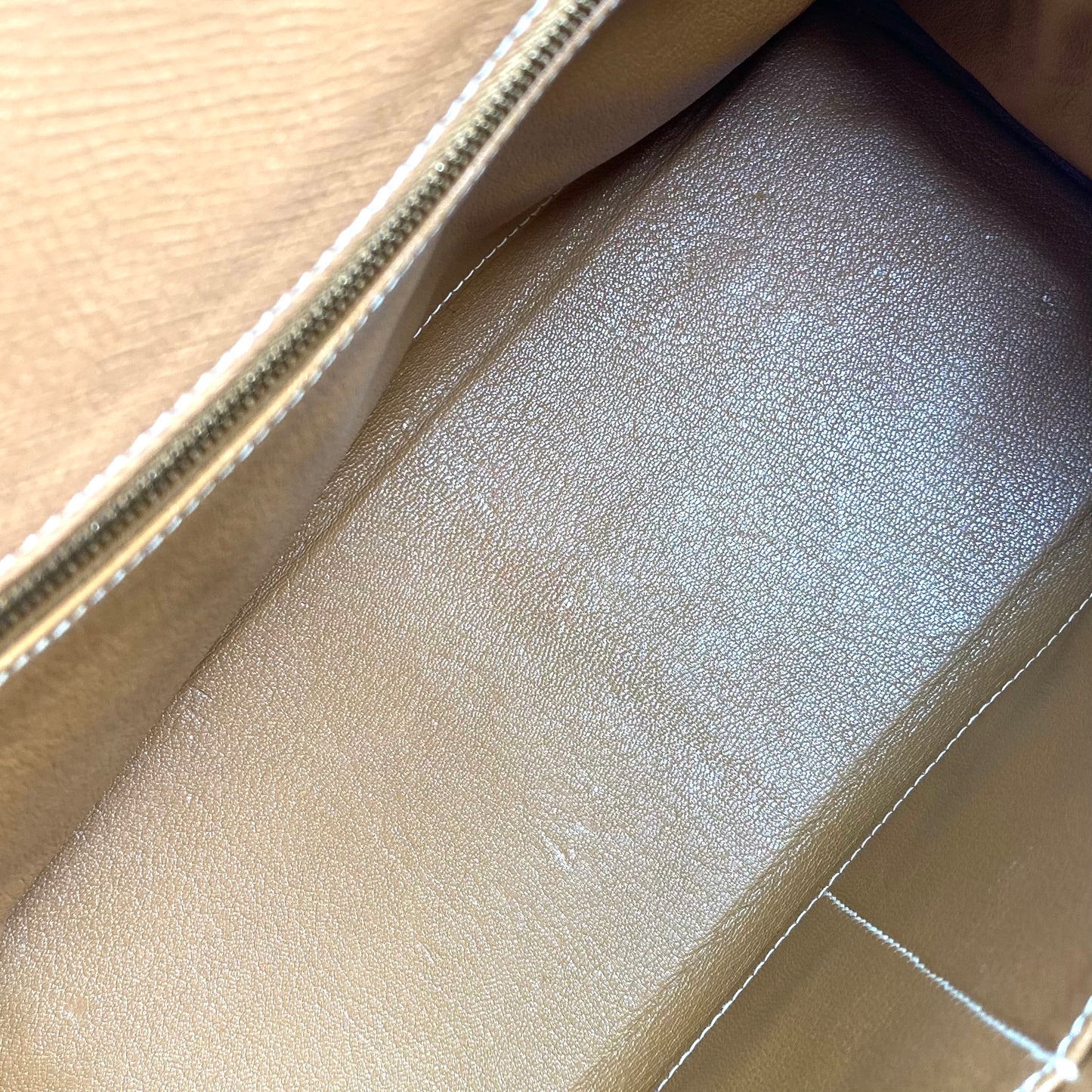 Wade, 1994 Kelly 28 Retourne Naturel Couchevel Gold Hardware with stamp 〇X
