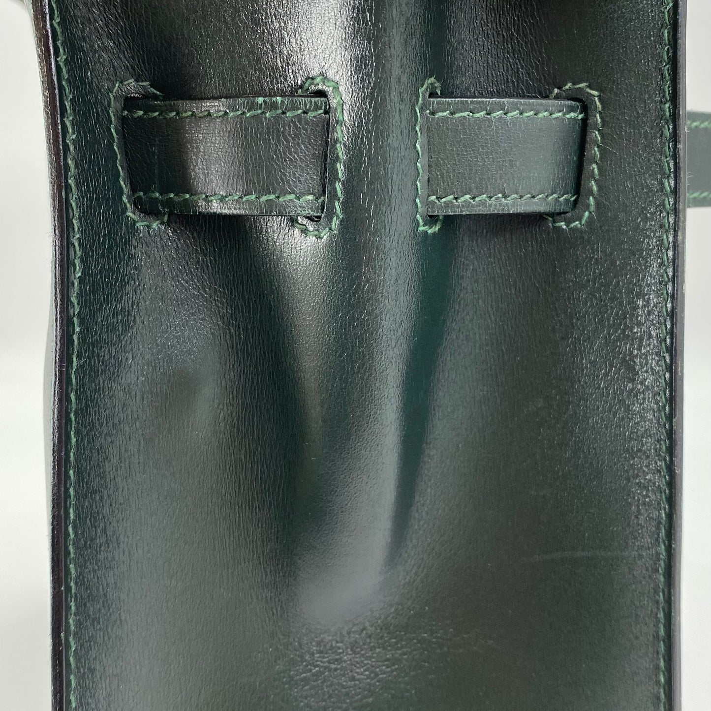 Clea, 1992 Kelly 32 Sellier Vert Box Gold Hardware with stamp OV