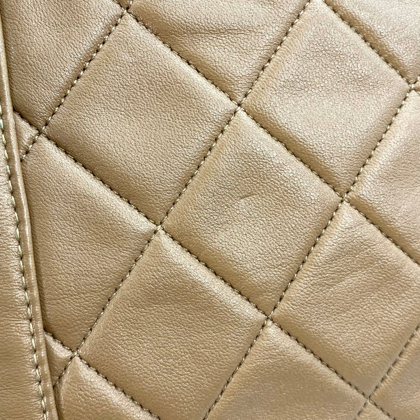Lucius, 1 Series Tab Border Dark Beige Lambskin Flap with seal and card