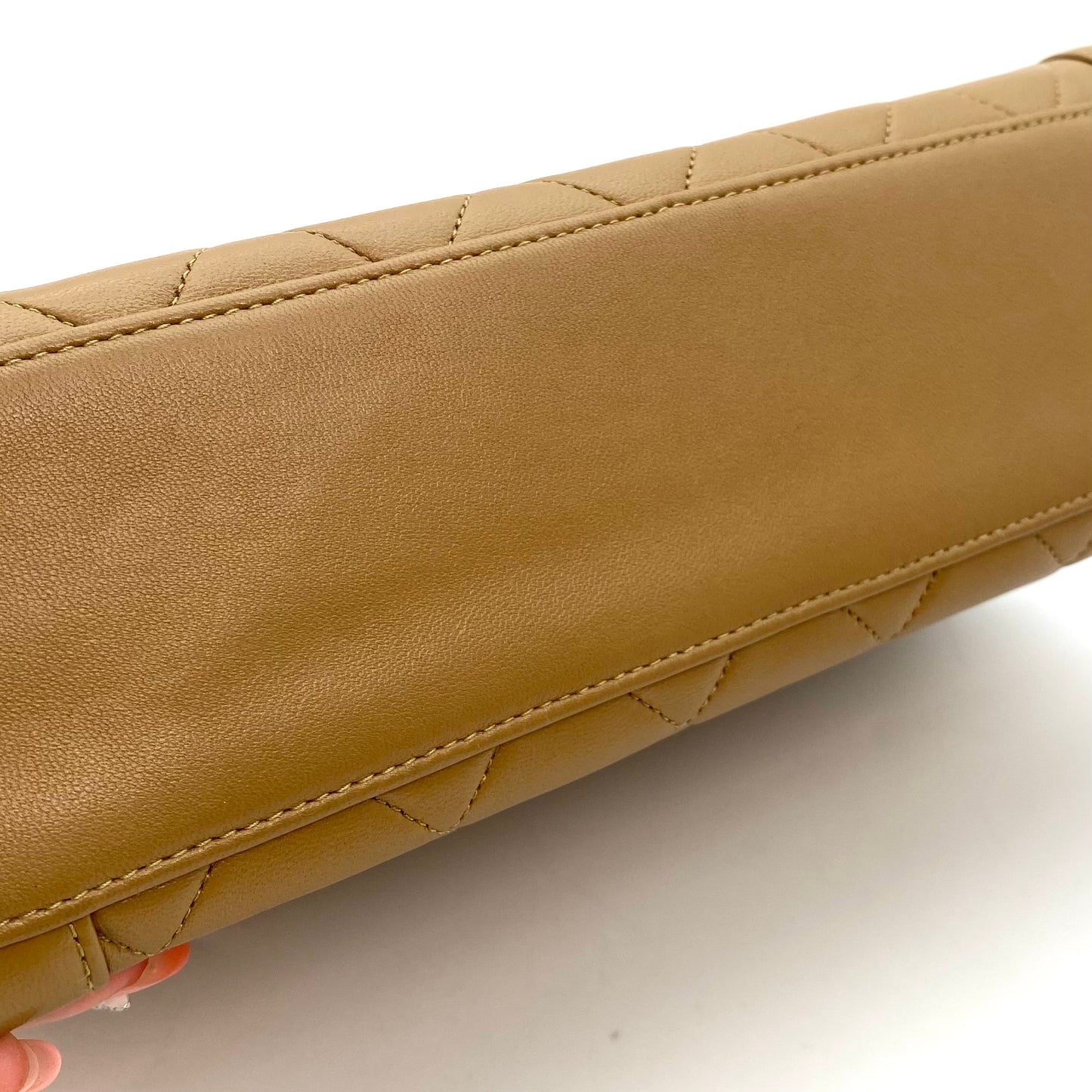 Lucius, 1 Series Tab Border Dark Beige Lambskin Flap with seal and card