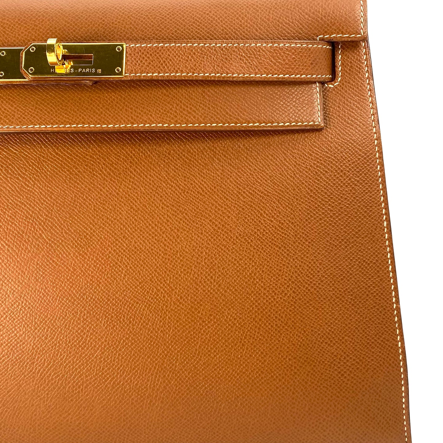 Attila, 1992 Kelly 32 Sellier Gold Courchevel with stamp 〇V