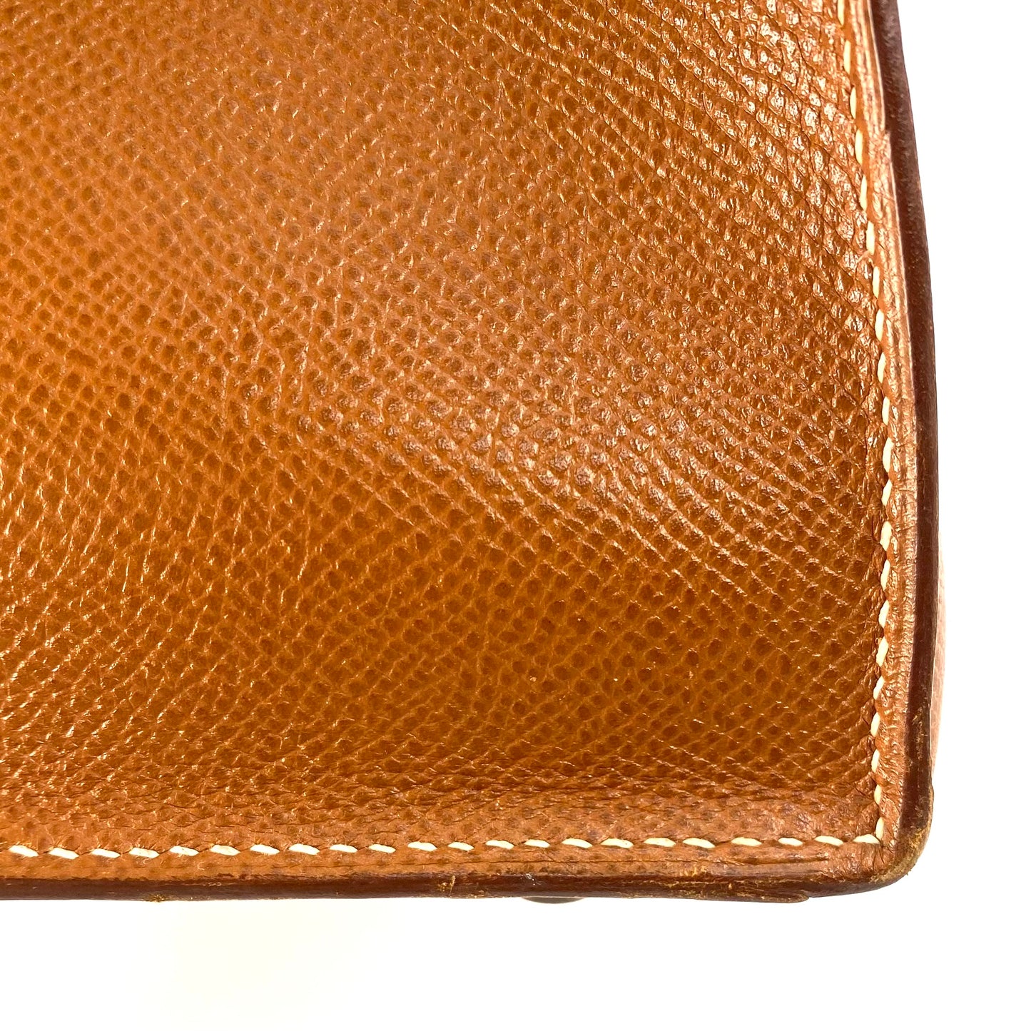 Attila, 1992 Kelly 32 Sellier Gold Courchevel with stamp 〇V