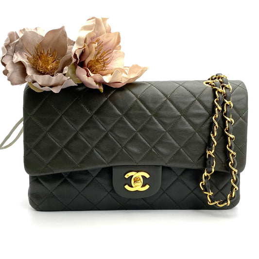 Tyson, Vintage Authentic Chanel 1 series medium classic flap khaki classic flap with seal and card