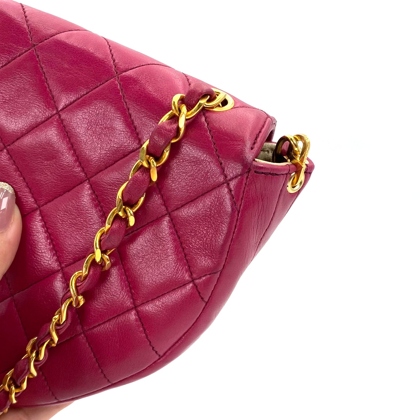 Ursa, 0 Series Magenta Lambskin Single Flap with seal and card
