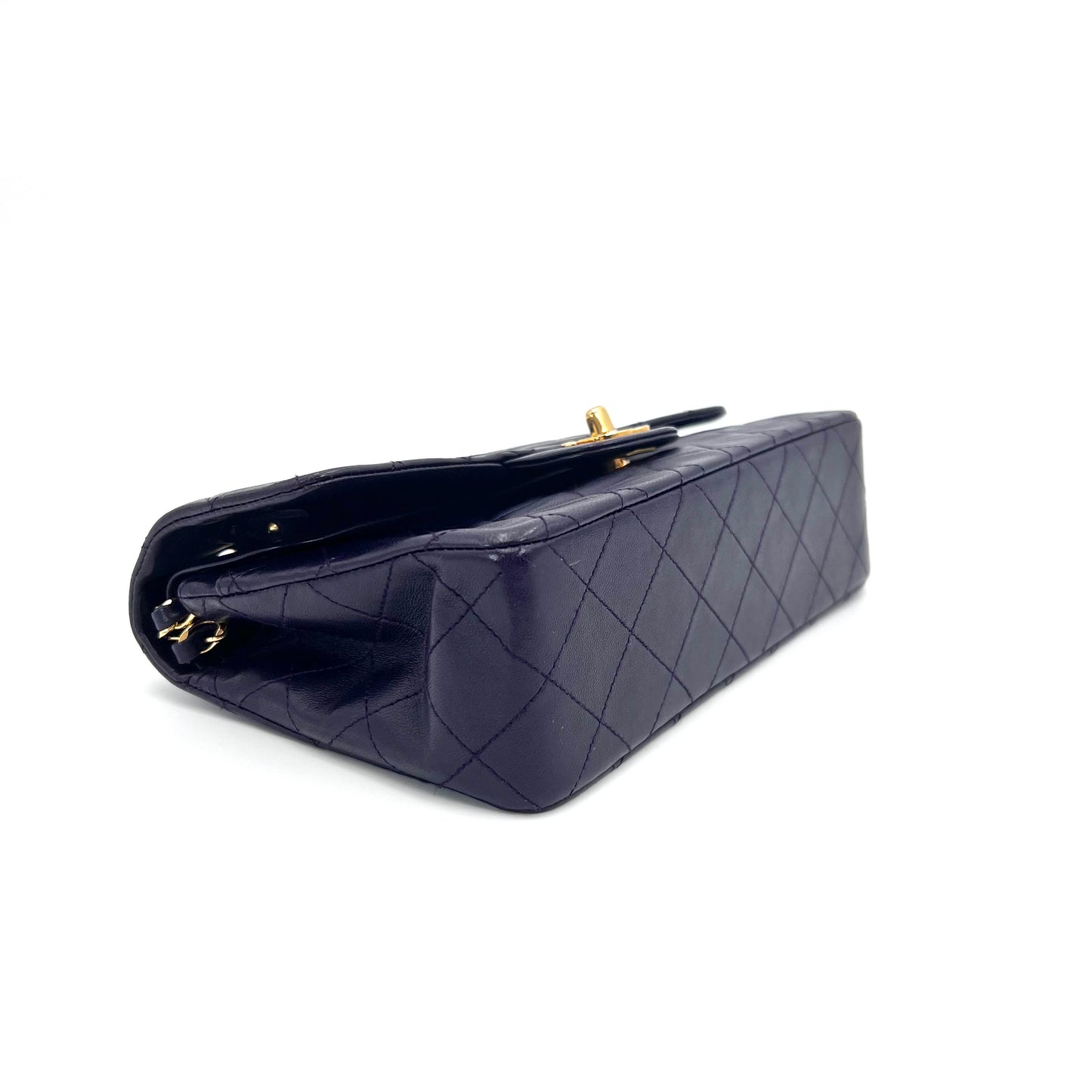 Kalya, 1 series small classic flap purple lambskin with seal and card
