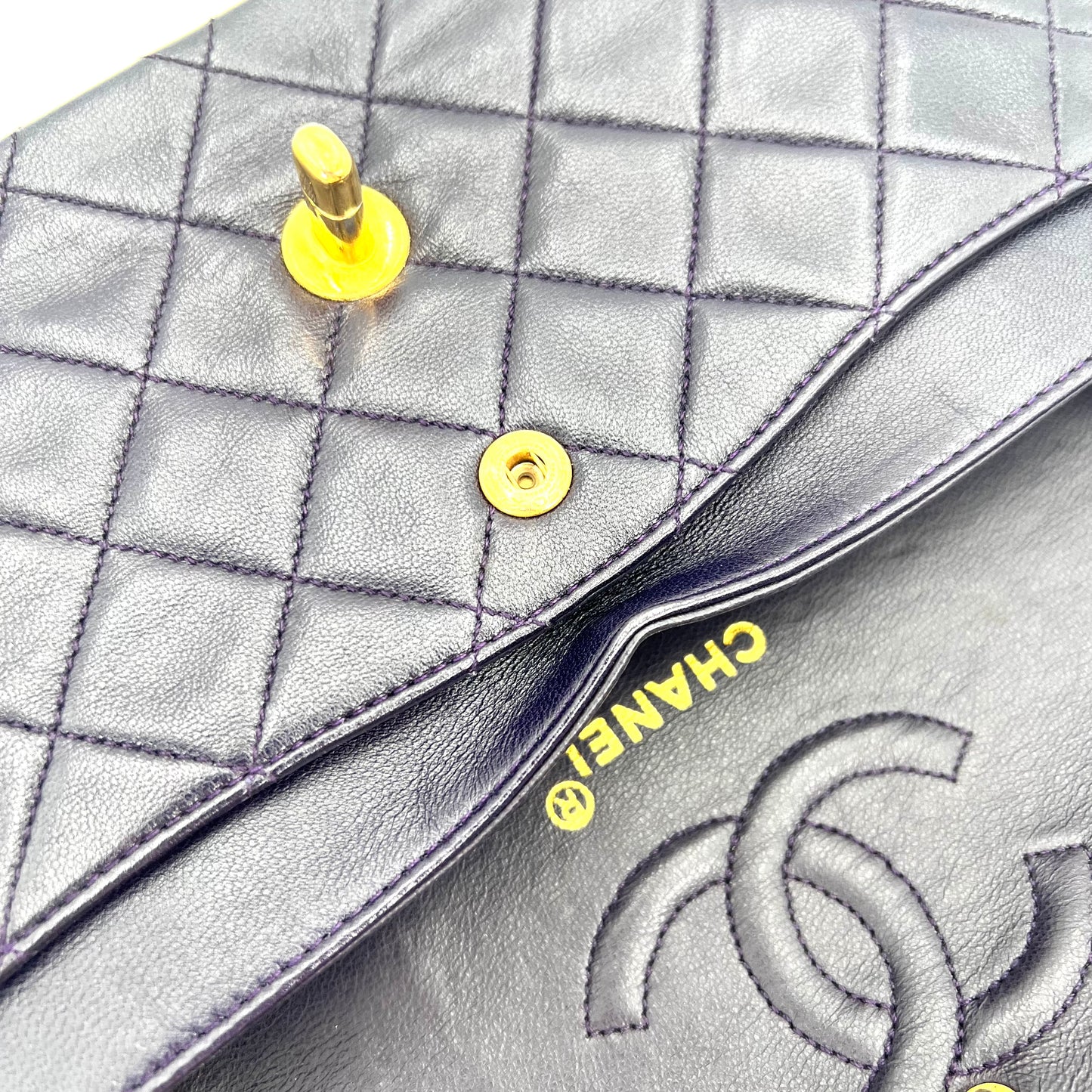 Kalya, 1 series small classic flap purple lambskin with seal and card