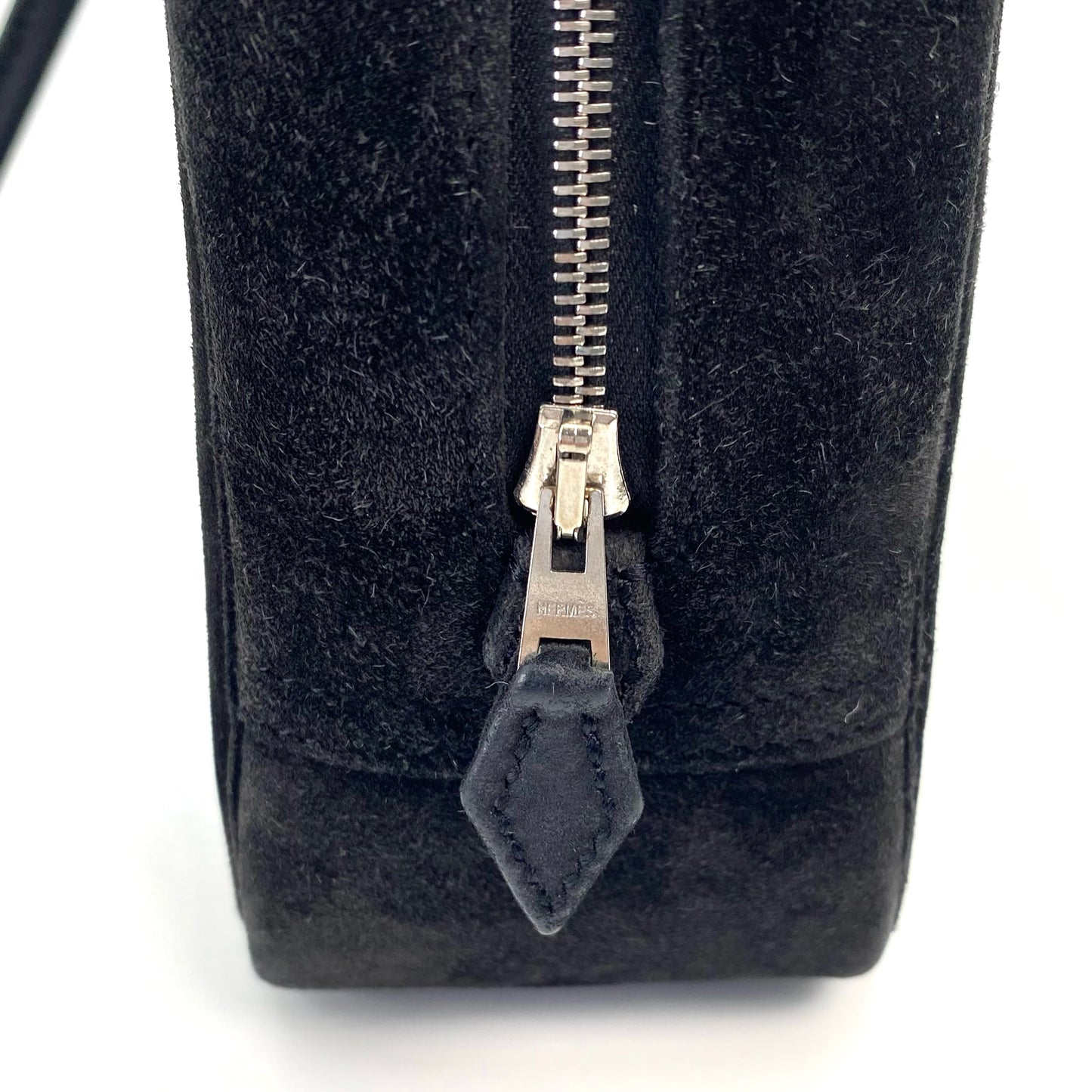 Brenda, 2004 Plume 20cm black with stamp □H