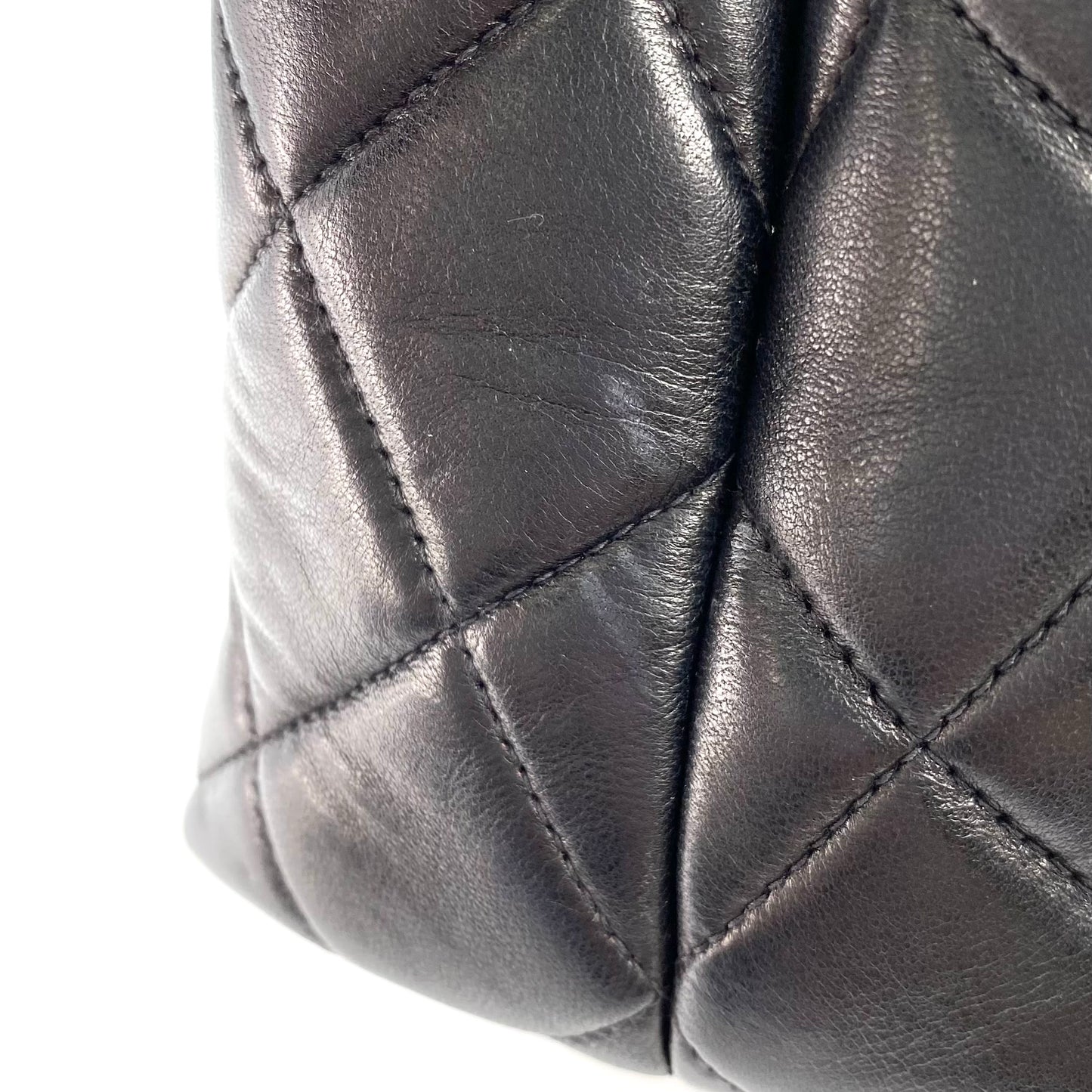 Fabian, 4 Series Matelasse Black Lambskin wtih seal and card