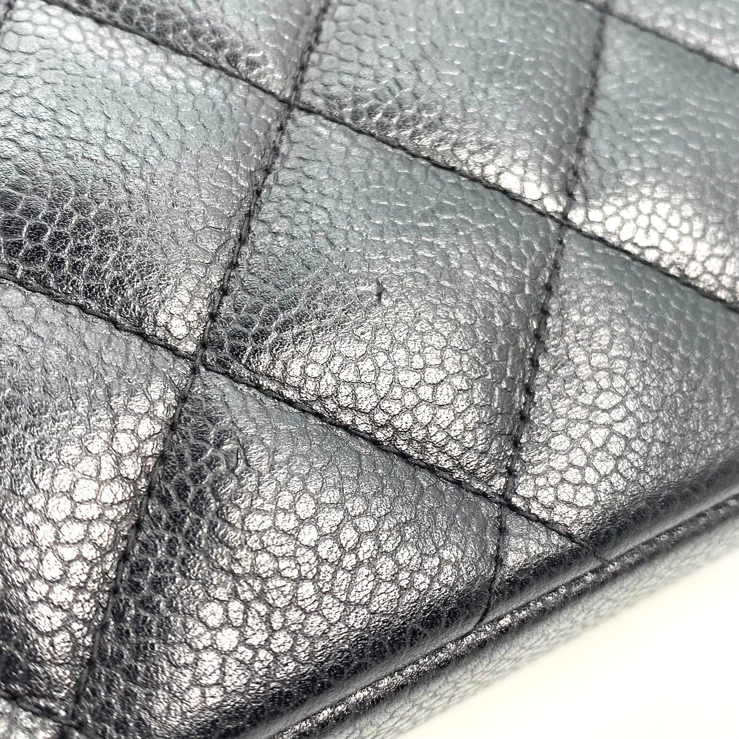 Alizeh, 3 Series Medium Diana Black Caviar with seal and card