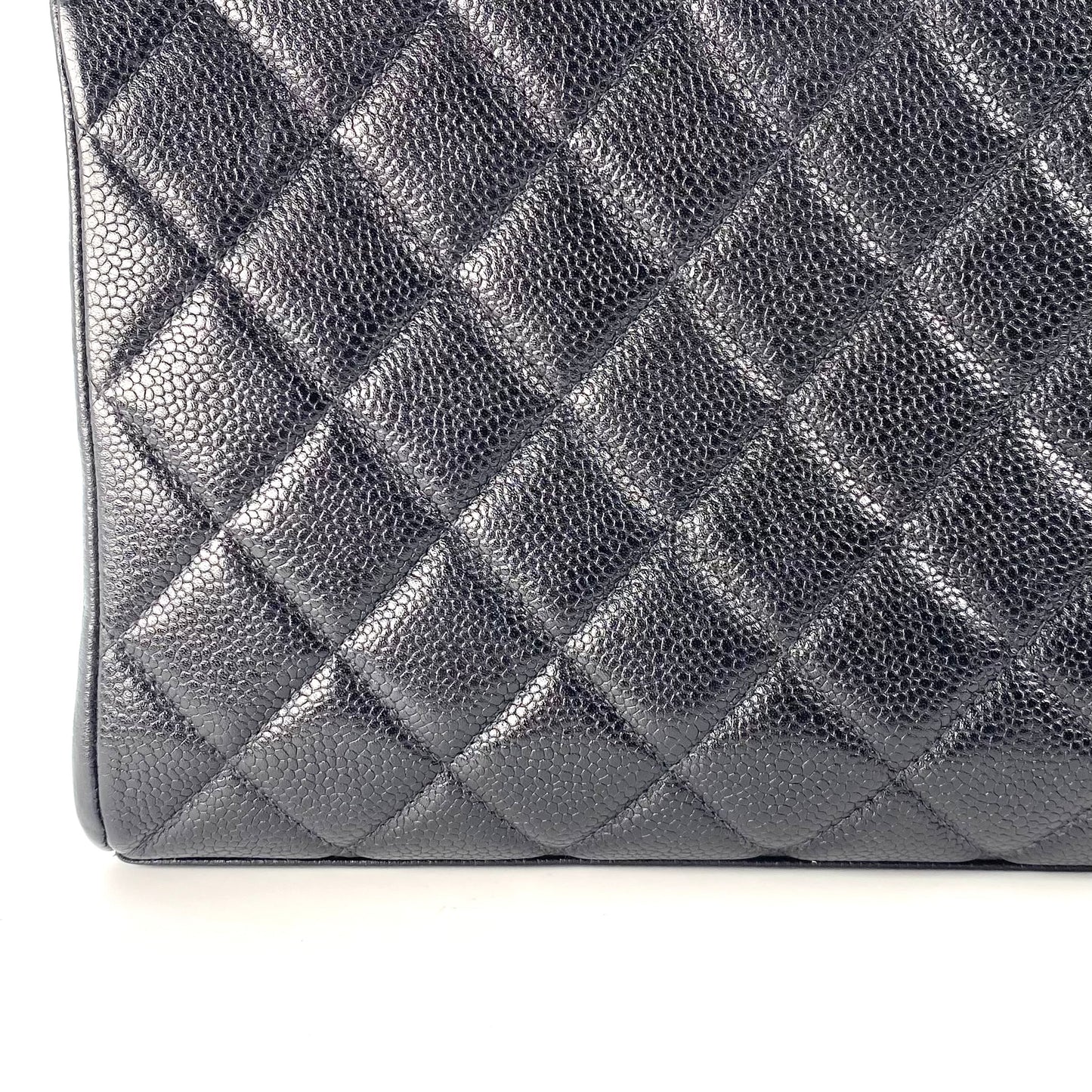 Nalani, 4 Series Kisslock Caviar Tote with seal and card