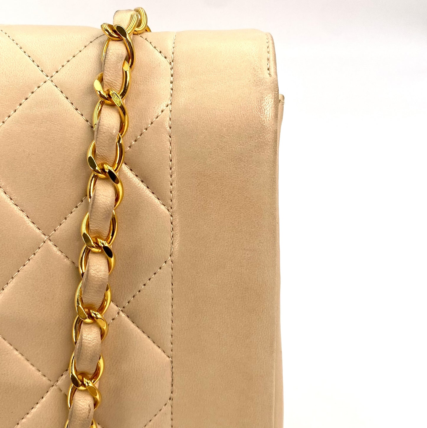 Valery, 2 Series Medium Diana Beige Lambskin with seal and card