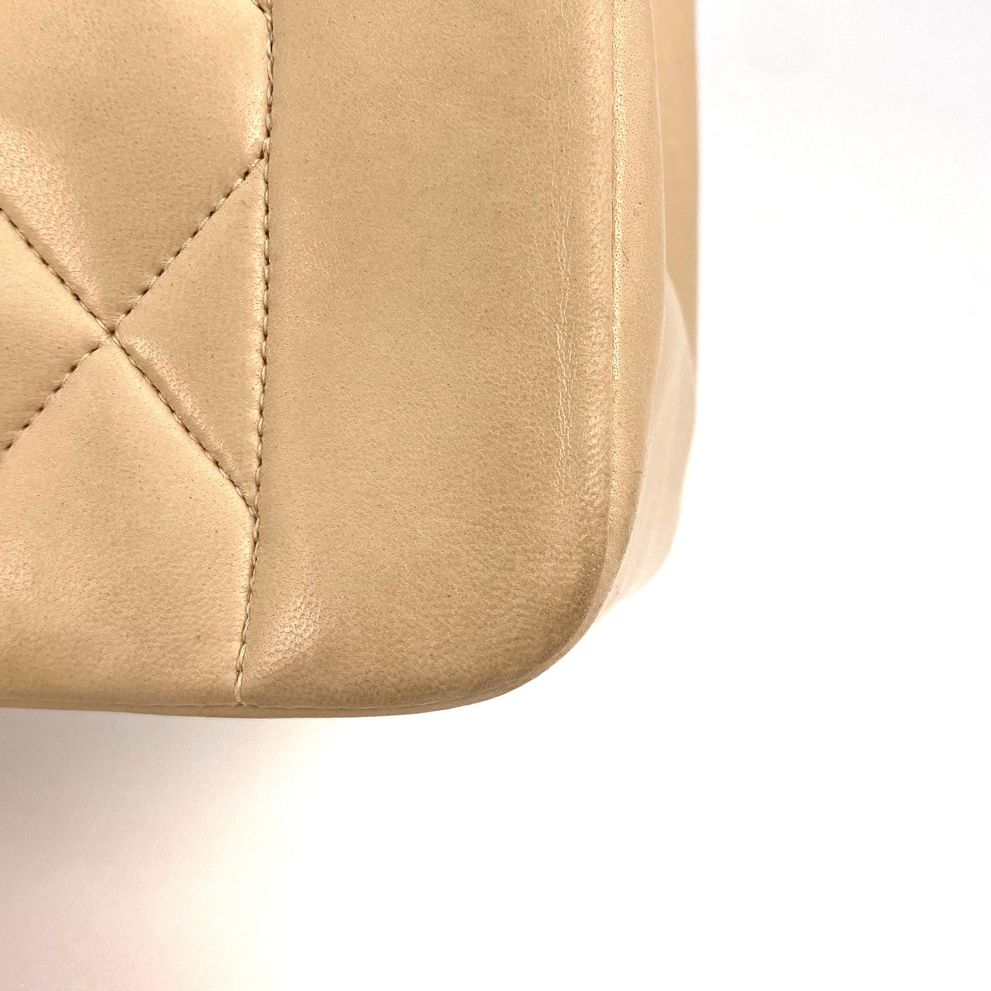 Valery, 2 Series Medium Diana Beige Lambskin with seal and card