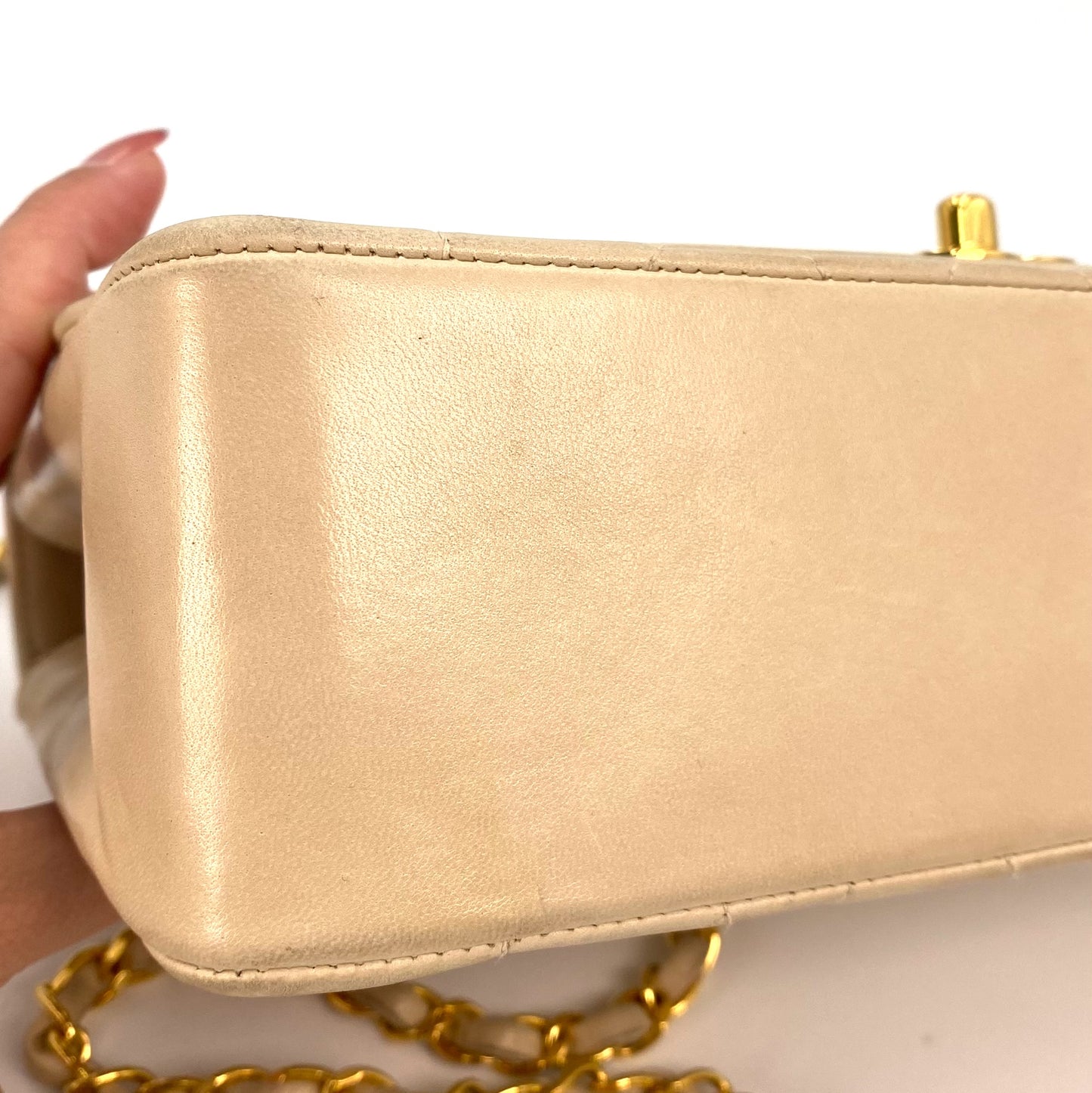 Valery, 2 Series Medium Diana Beige Lambskin with seal and card