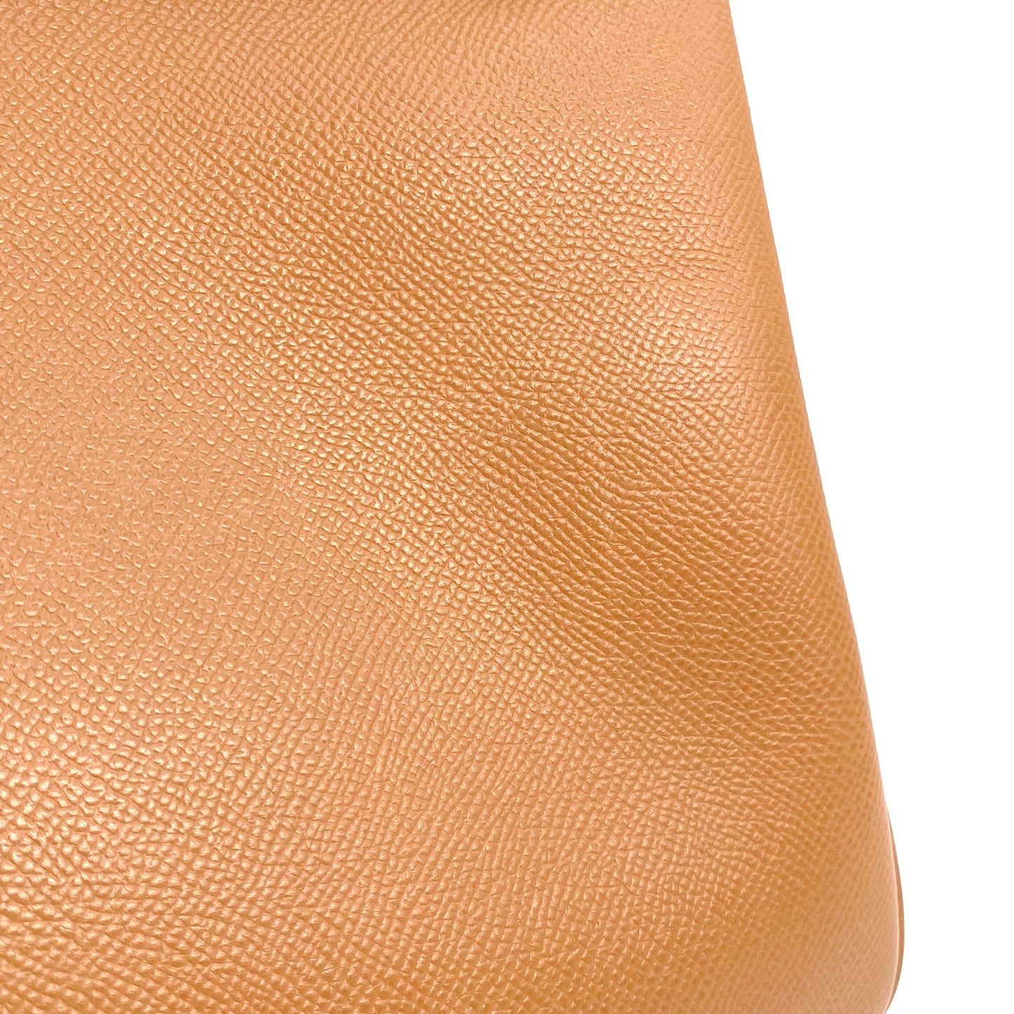 Cassie, 2001 HAC 32 Gold Couchevel Gold Hardware with stamp □E