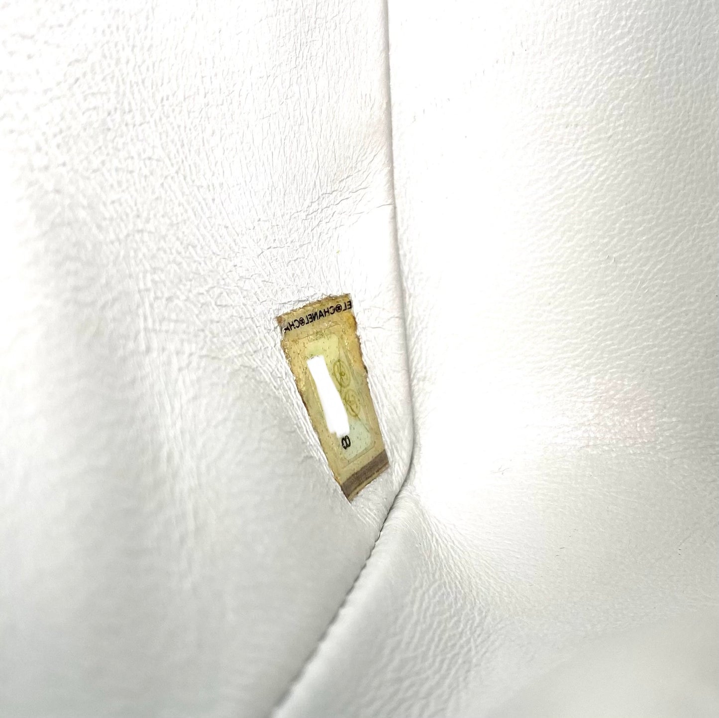 Zoya, 8 Series Medium Classic Flap Light White Caviar with seal only