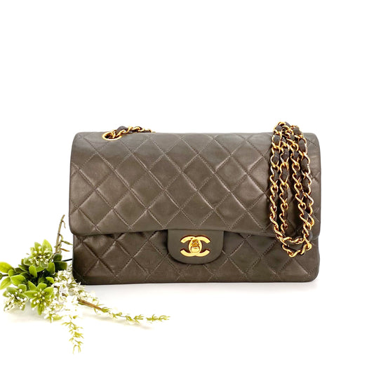 Samara, 3 Series Medium Classic Flap Grey Lambskin with seal and card