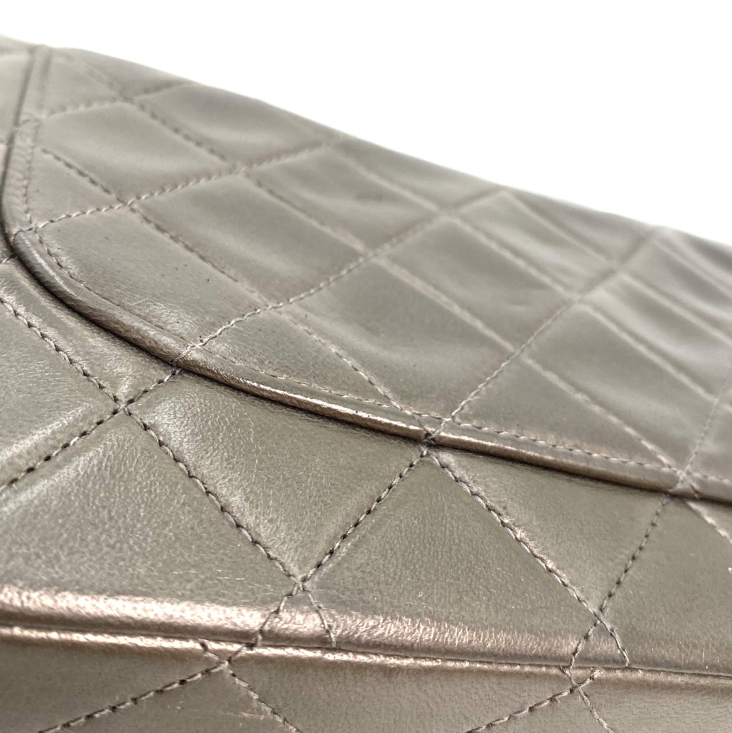 Samara, 3 Series Medium Classic Flap Grey Lambskin with seal and card