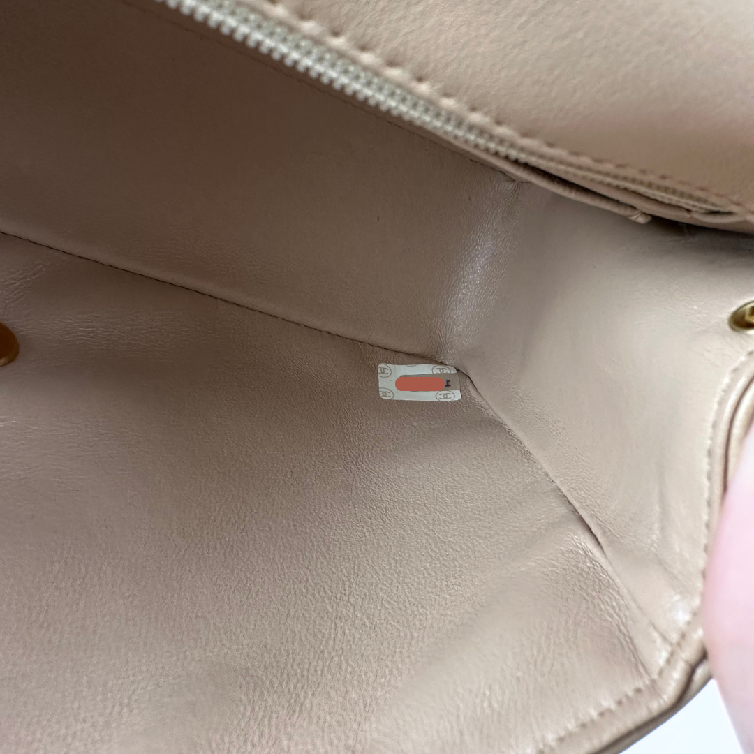 Yanny, 1 Series Small Diana Beige Lambskin with seal only