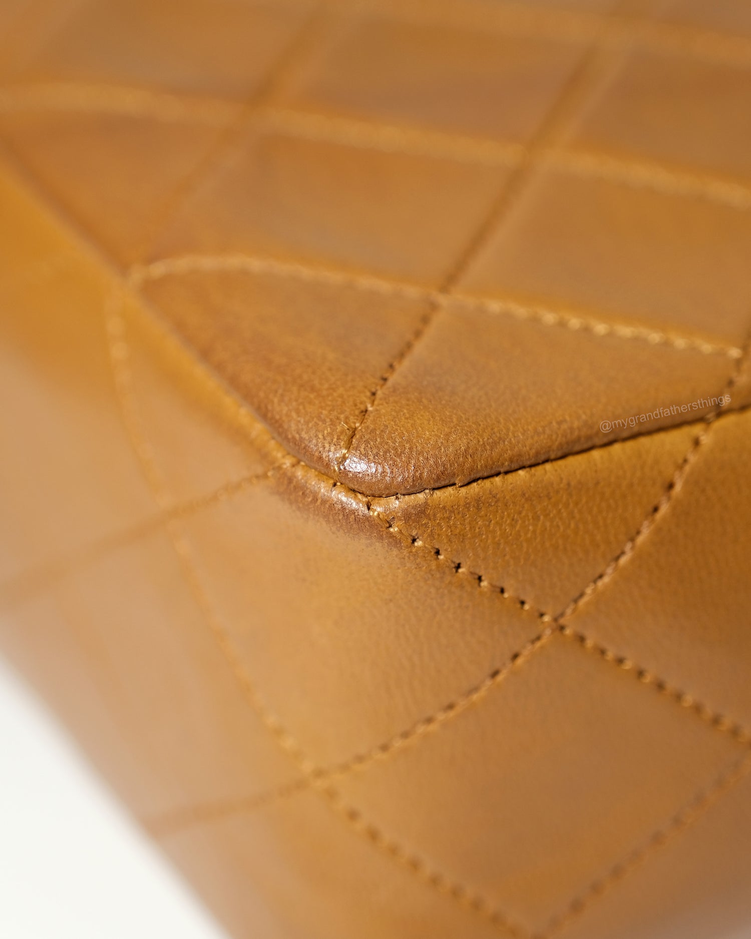 Halvard, 1 series horizon caramel flap with serial and wallet only - My Grandfather's Things